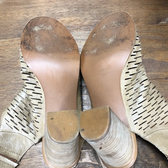 Steve Madden Tan Leather Laser Cut Open Toe Heels - Picture 7 of 8